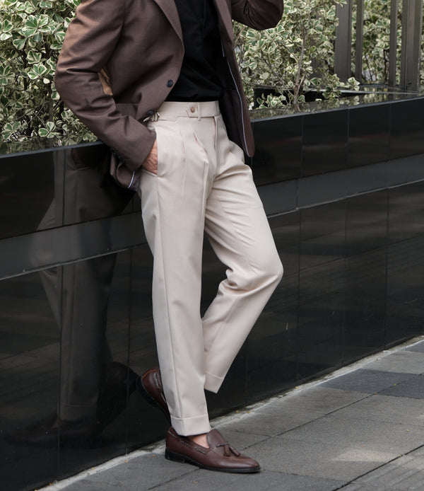 Beige Edge pleated belt trousers