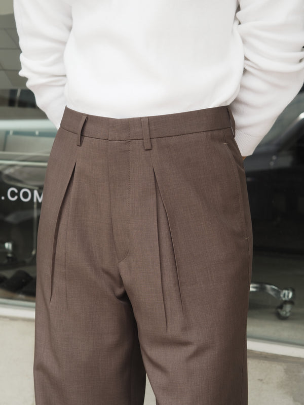 Choco reverse pleated trousers