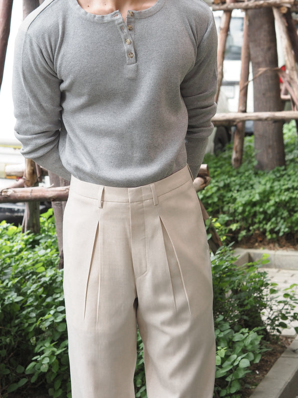 Beige reverse pleated trousers