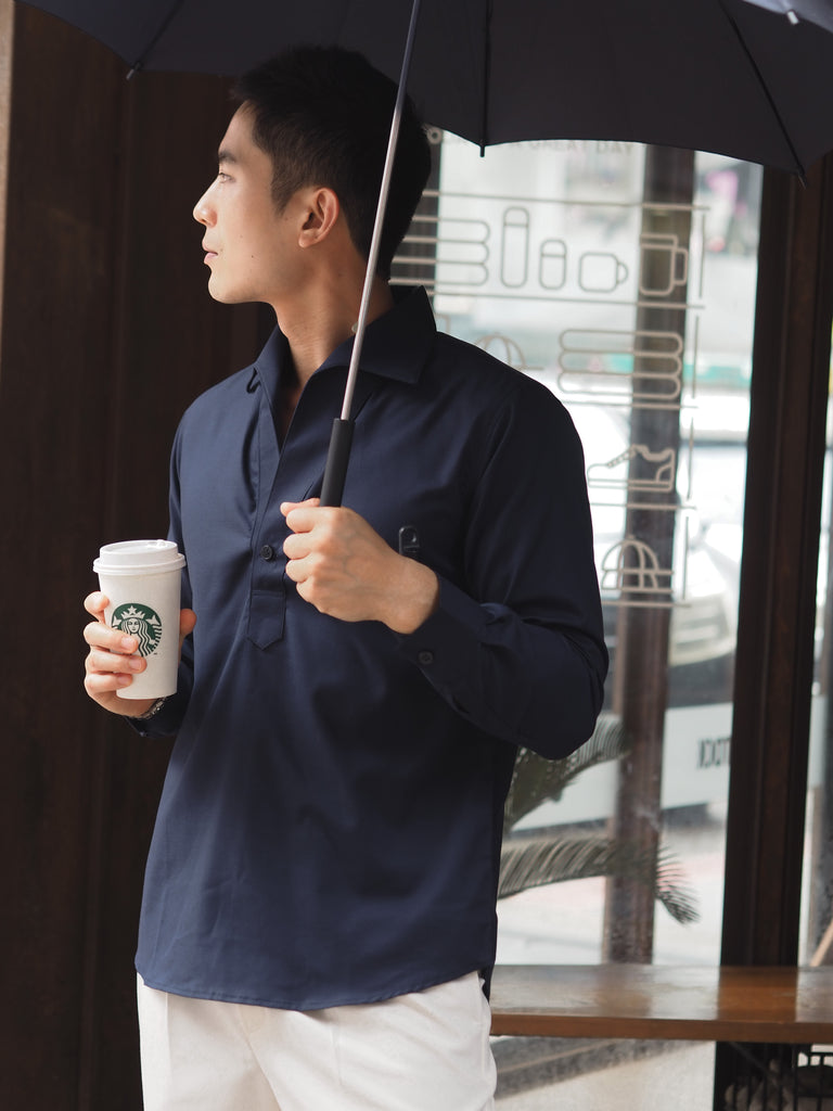 Navy - triangle polo collar shirt